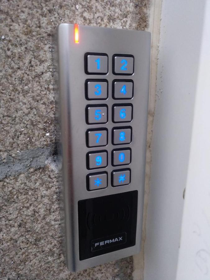 Travesia Rooms Sarria Exterior photo
