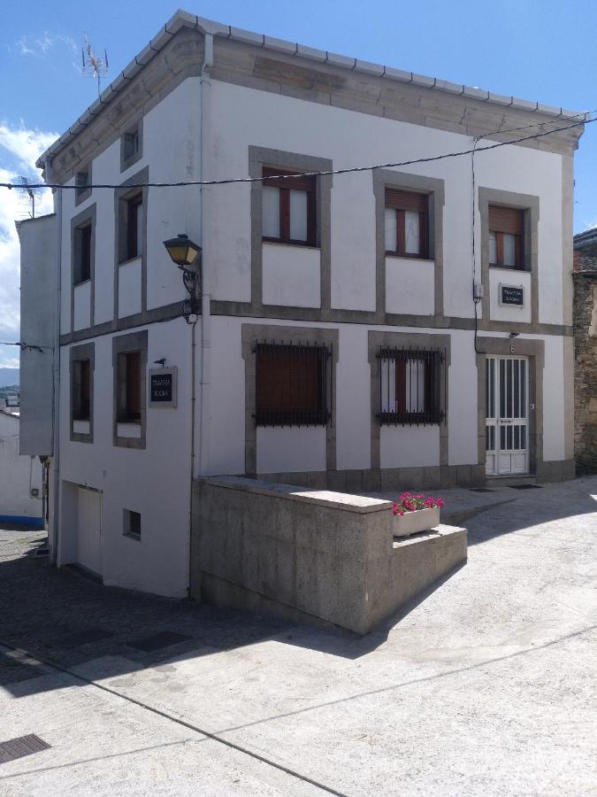 Travesia Rooms Sarria Exterior photo